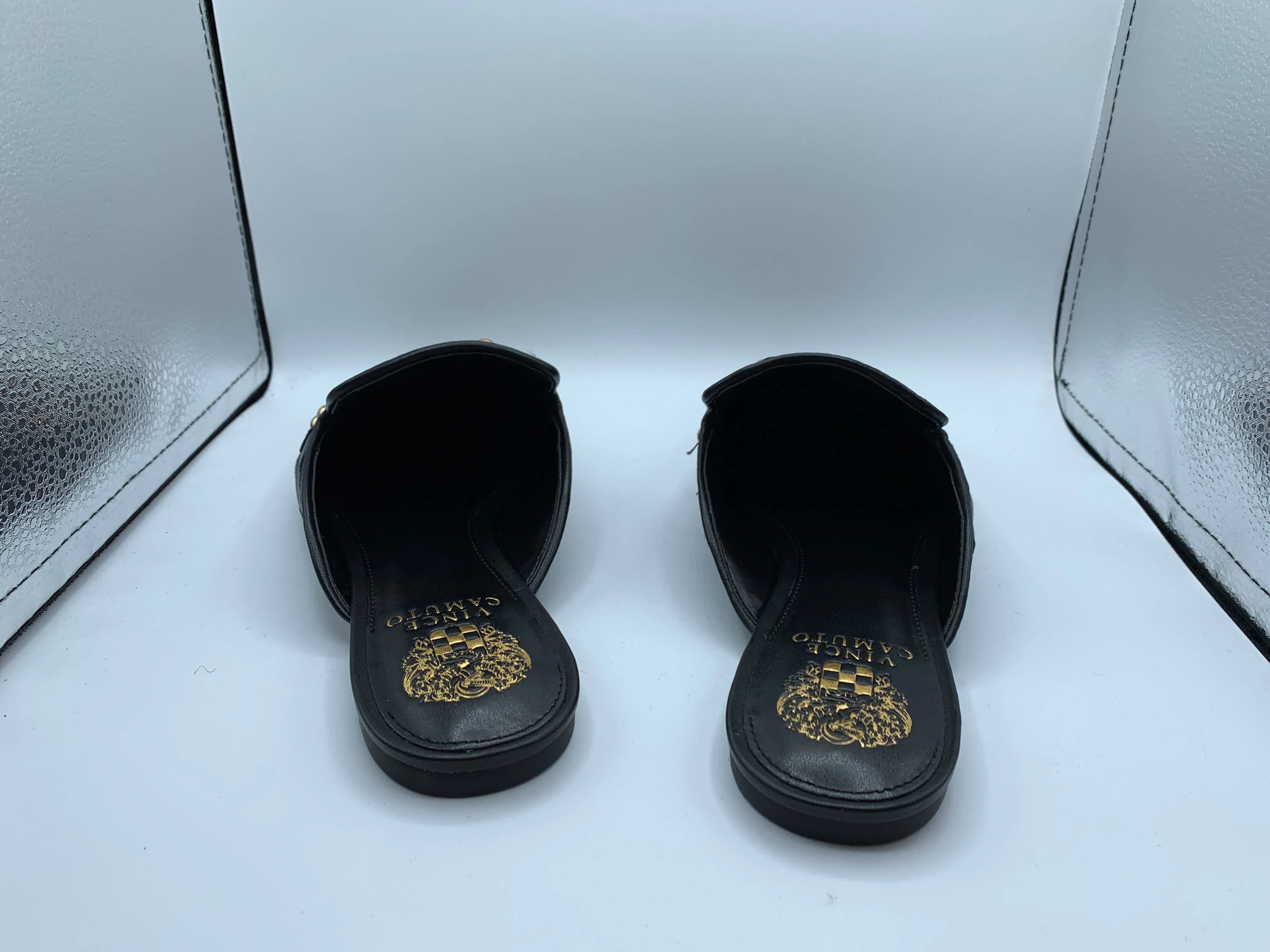 Shoes Flats By Vince Camuto  Size: 8.5