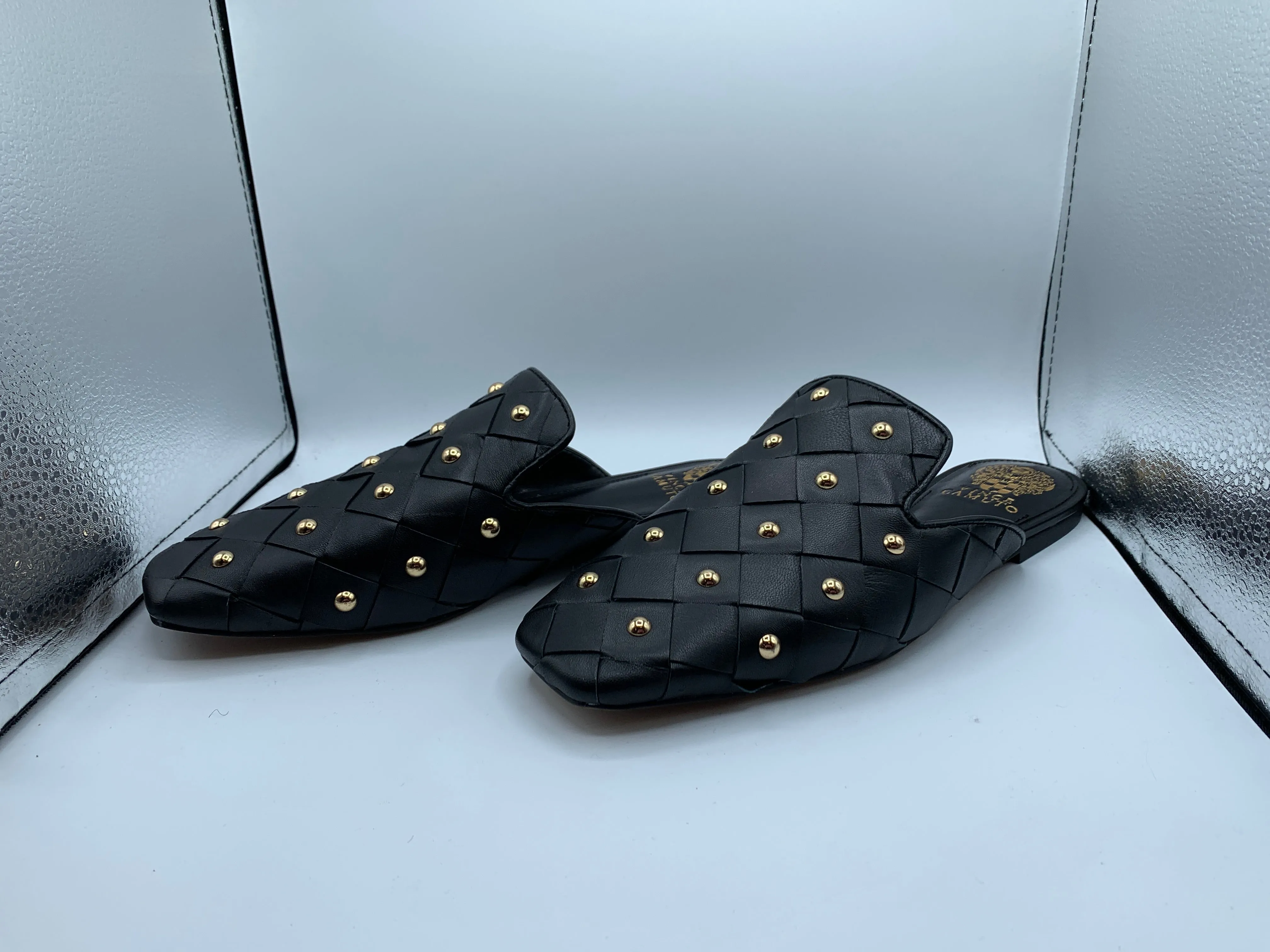 Shoes Flats By Vince Camuto  Size: 8.5