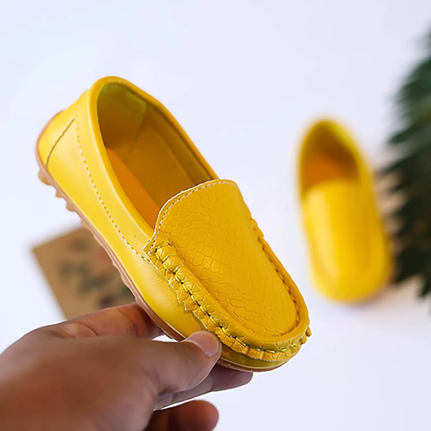 Toddler Boys Girls Loafer Shoes Soft Synthetic Leather Slip On 𝗠occasin Flat Boat Dress Shoes for Kids